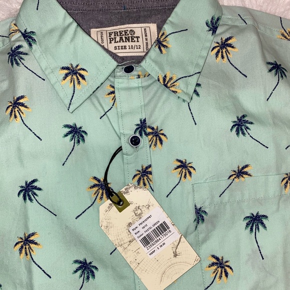 Free Planet shirt - Picture 4 of 5